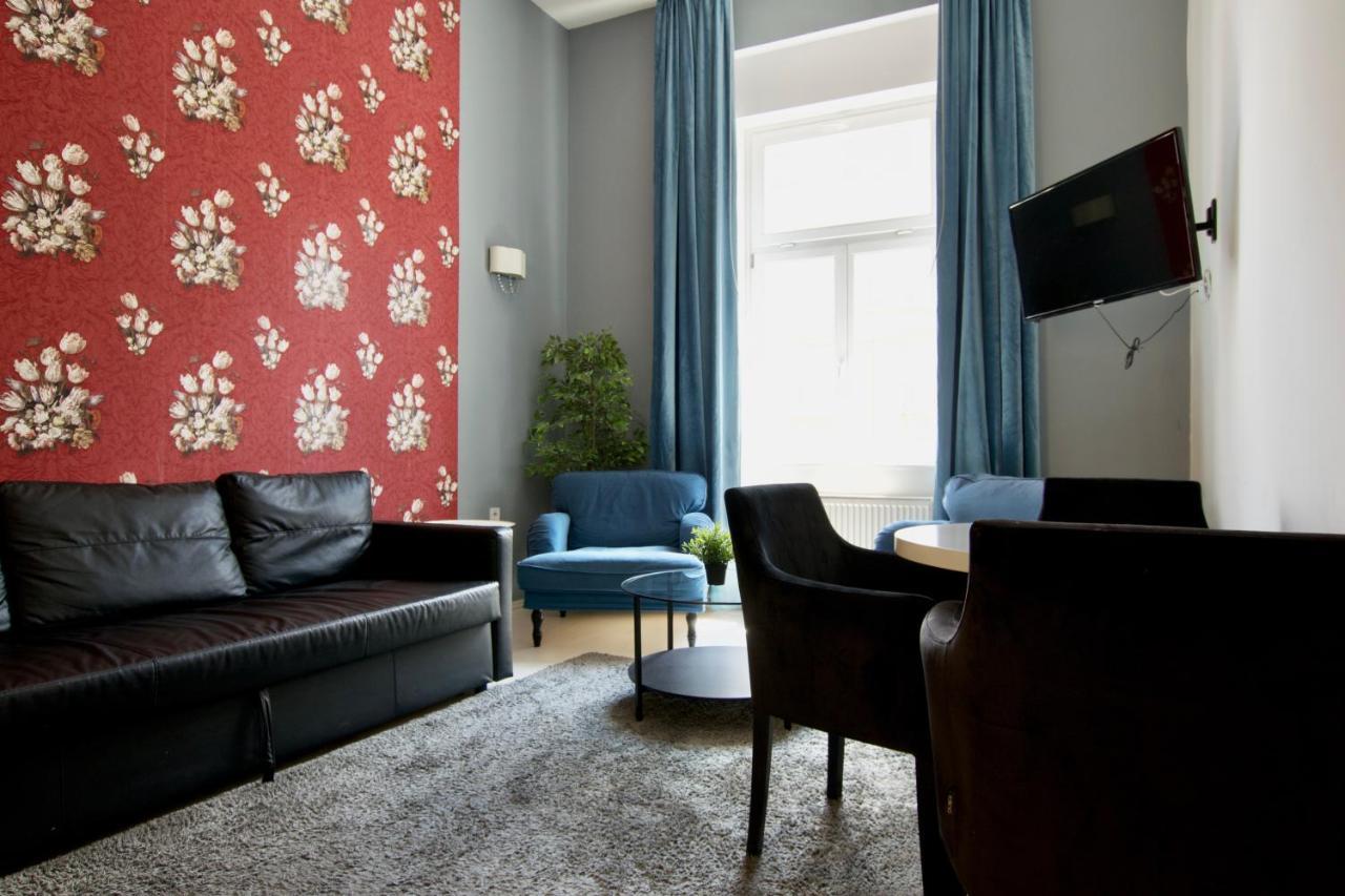 Premium Apartments By Hi5 - Astoria Square Будапеща Екстериор снимка