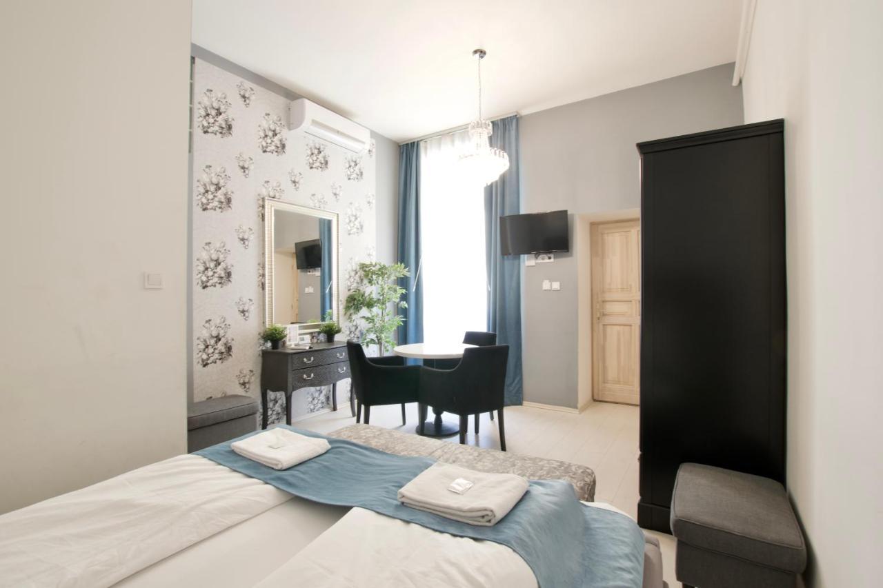 Premium Apartments By Hi5 - Astoria Square Будапеща Екстериор снимка