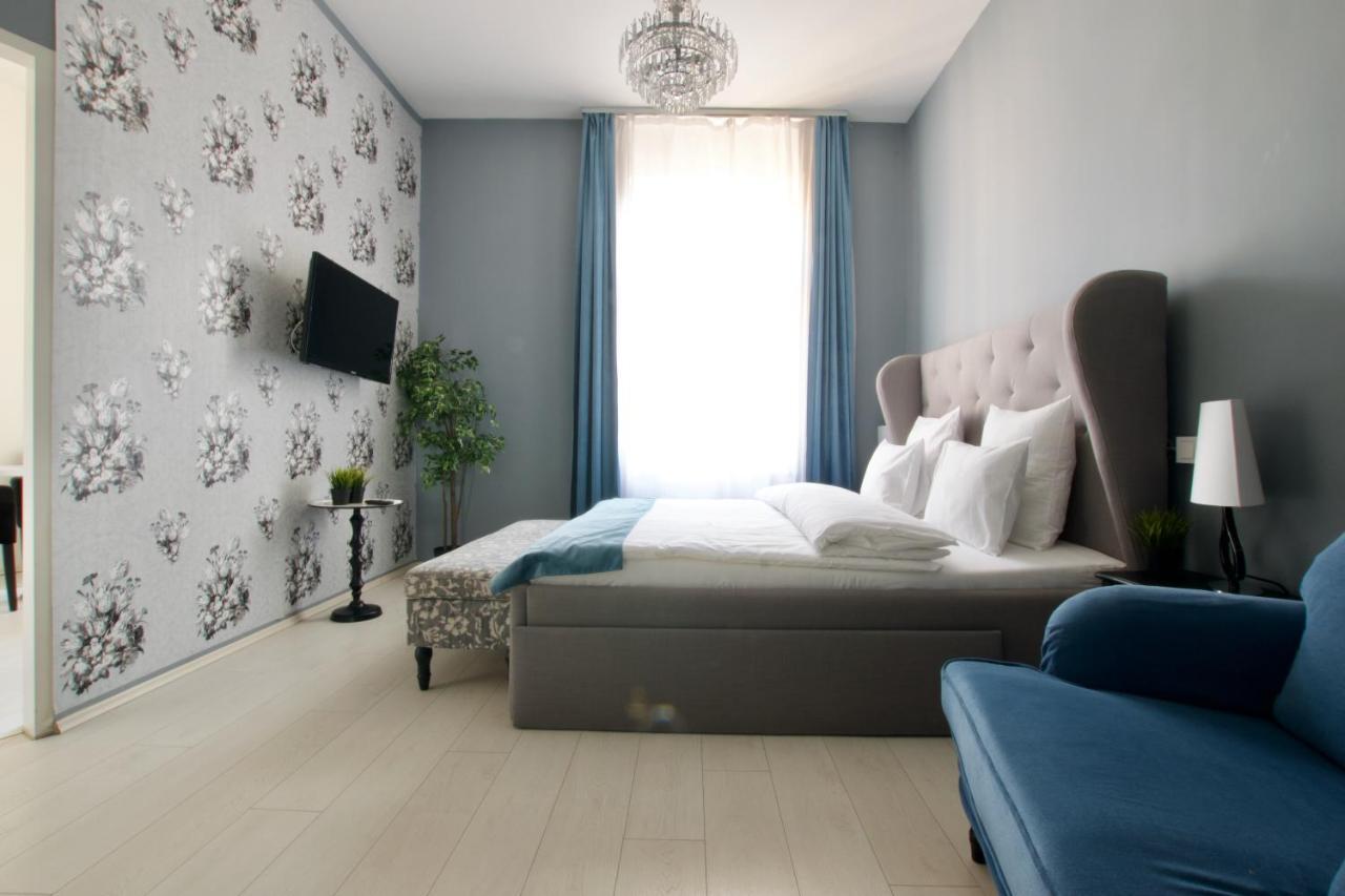 Premium Apartments By Hi5 - Astoria Square Будапеща Екстериор снимка