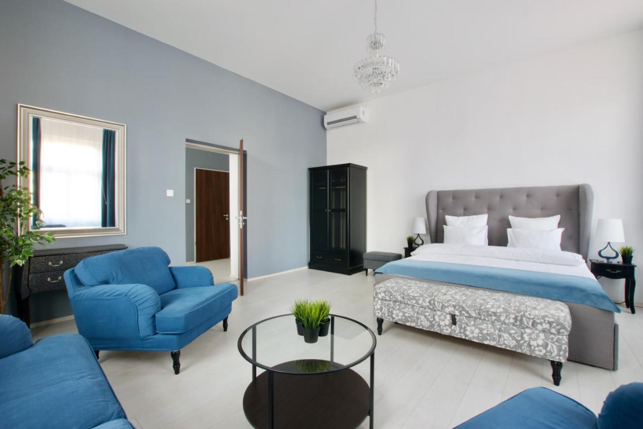 Premium Apartments By Hi5 - Astoria Square Будапеща Екстериор снимка