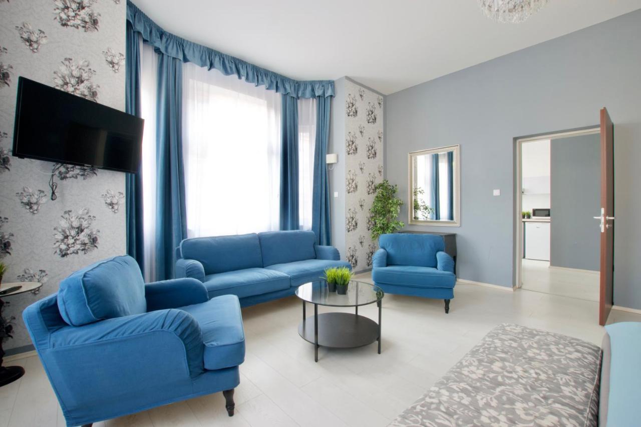 Premium Apartments By Hi5 - Astoria Square Будапеща Екстериор снимка